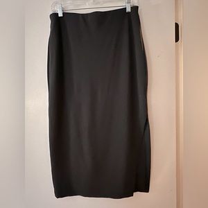 Express Black skirt. NWT